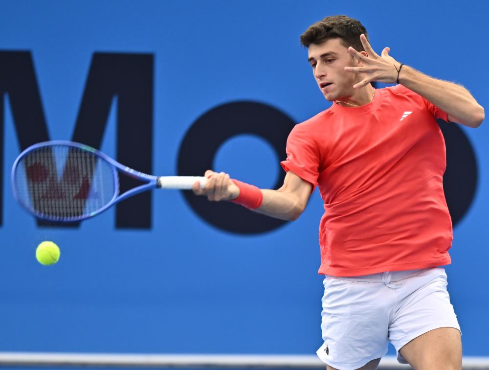 足球装备的科技革新解析